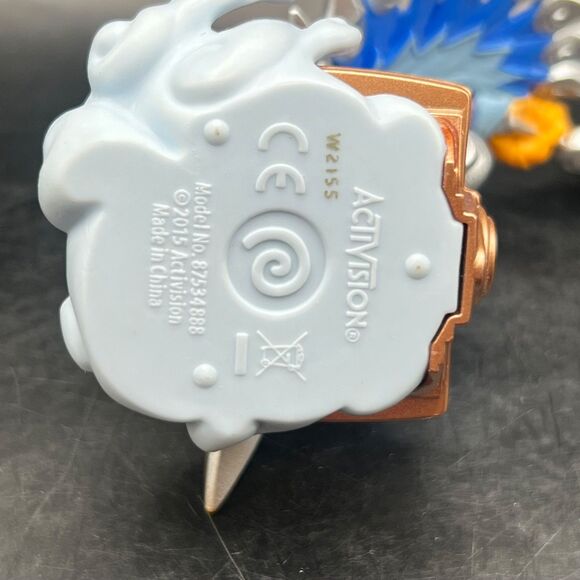 Skylanders SuperChargers Hurricane Jet-Vac Air Element Character Figure Toy Loos - Picture 8 of 8